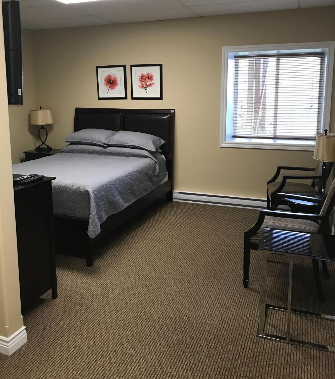 Riverview Suites 클레런빌 외부 사진